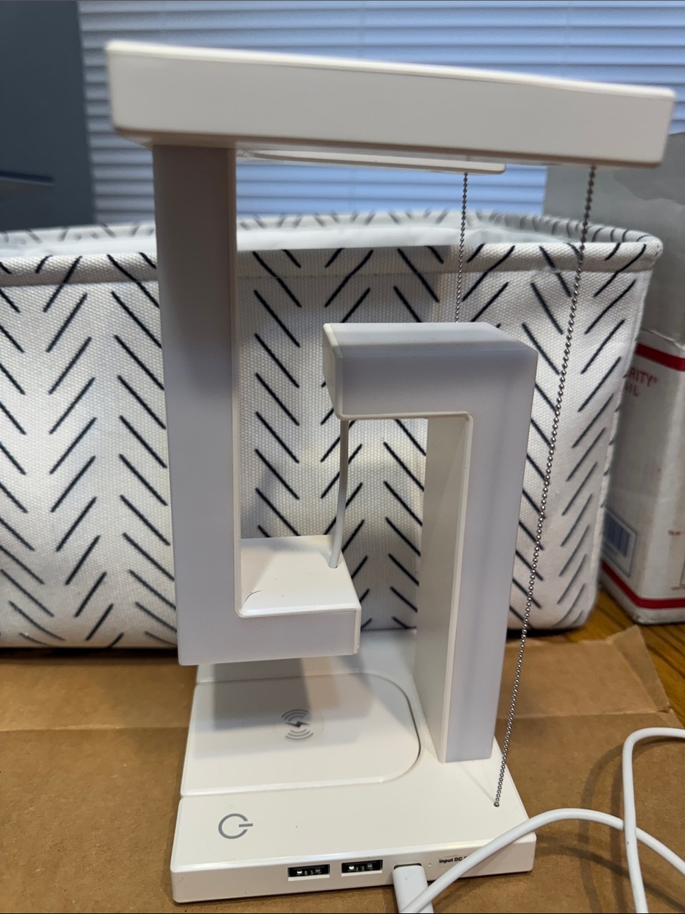 Zero Gravity Light and Charger with Cord